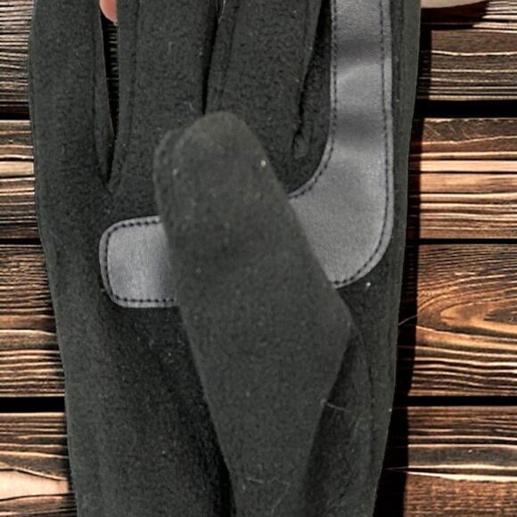 Isotoner Women’s One Size Black SmartDry Eco Comfort Winter Gloves NWT - Picture 3 of 3
